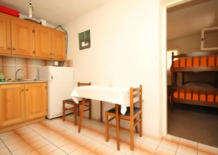Secluded Fisherman's Cove Ripisce, Dugi Otok - 394 Tatil Evi