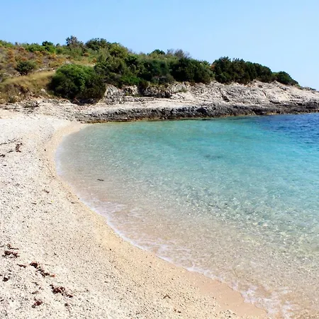 Semesterbostad Secluded Fisherman's Cove Ripisce, Dugi Otok - 394